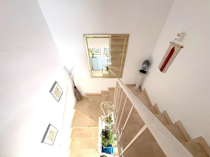 Image No.11-3 Bed Semi-Detached for sale