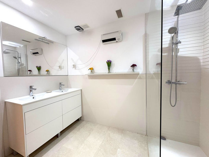 Image No.19-3 Bed Semi-Detached for sale