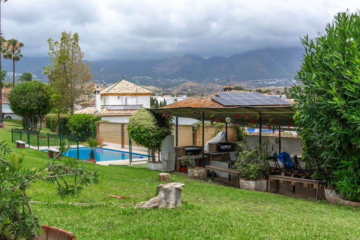 Image No.19-4 Bed Townhouse for sale