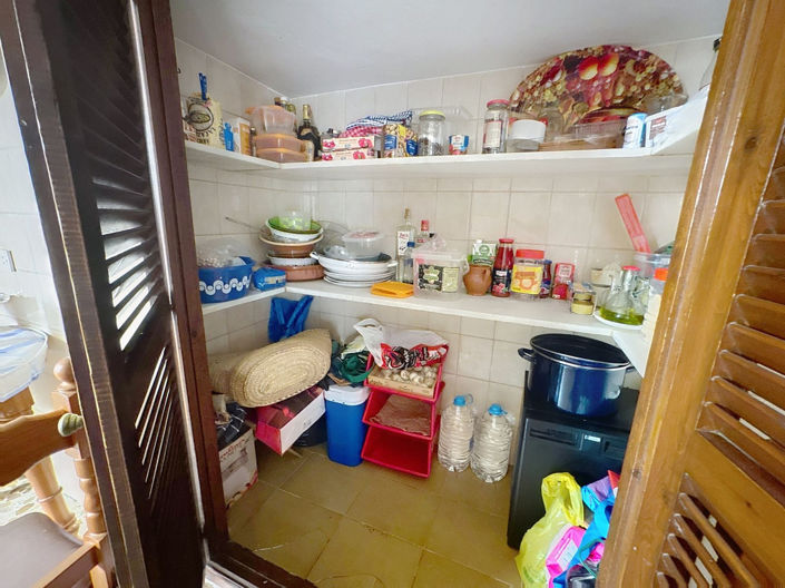 Image No.15-5 Bed Townhouse for sale