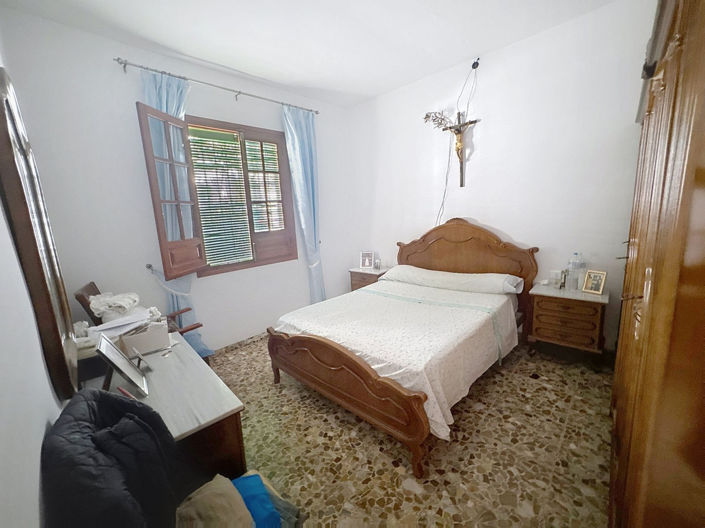 Image No.4-5 Bed Townhouse for sale