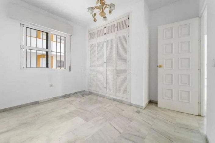Image No.16-3 Bed Apartment for sale