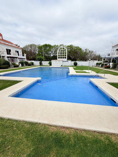 Image No.18-3 Bed Apartment for sale