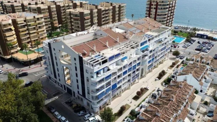 Image No.26-3 Bed Apartment for sale