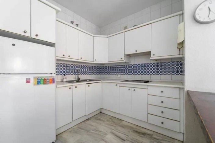 Image No.9-3 Bed Apartment for sale