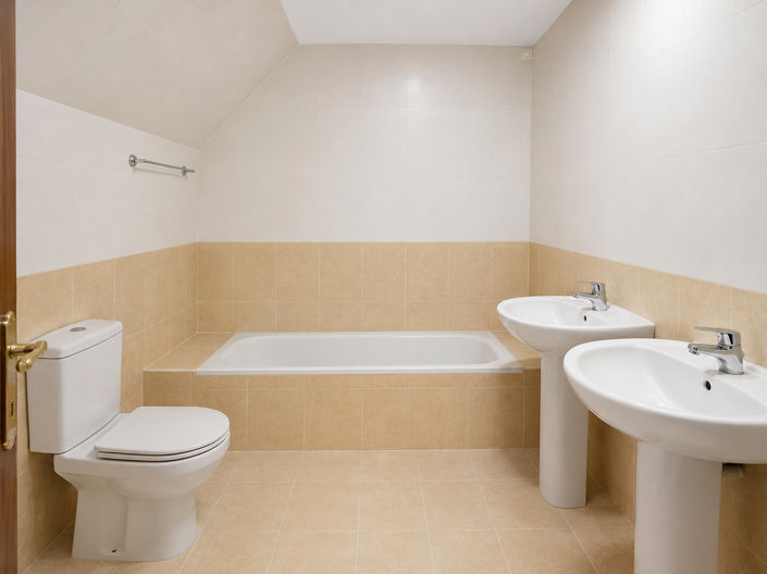 Image No.22-3 Bed Apartment for sale