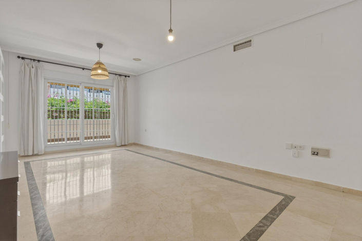 Image No.3-Appartement de 2 chambres à vendre à Marbella