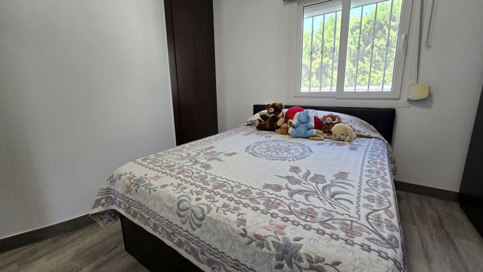 Image No.4-2 Bed Townhouse for sale