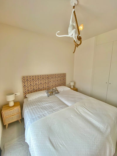 Image No.21-2 Bed Apartment for sale