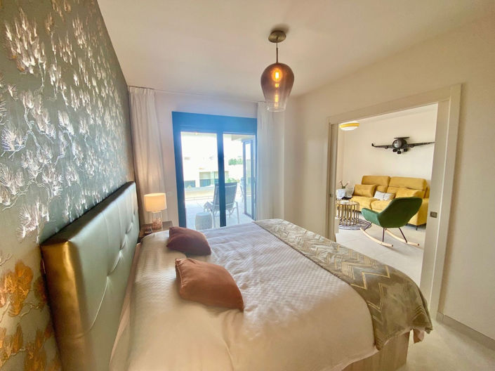Image No.30-2 Bed Apartment for sale