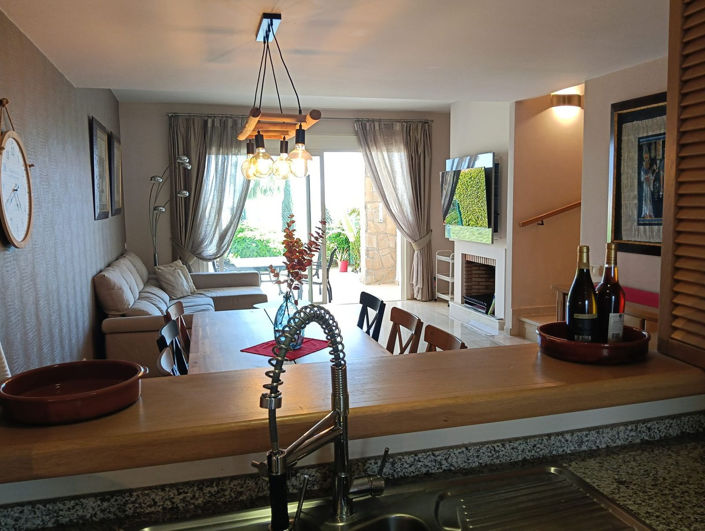 Image No.5-3 Bed Townhouse for sale