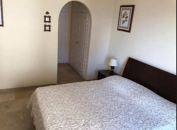 Image No.27-3 Bed Apartment for sale