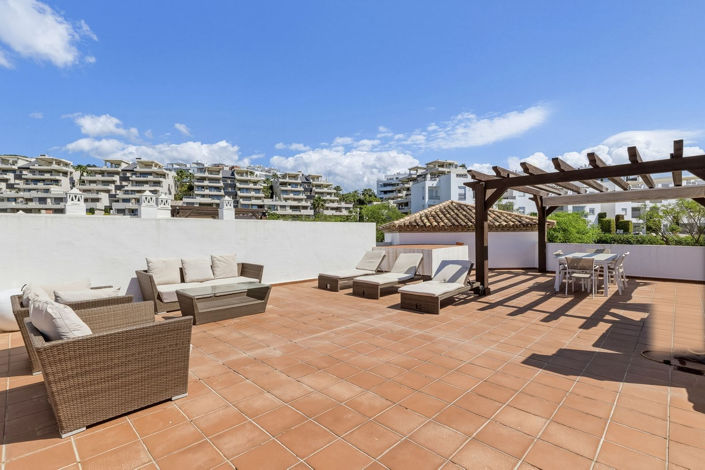 Image No.13-3 Bed Apartment for sale