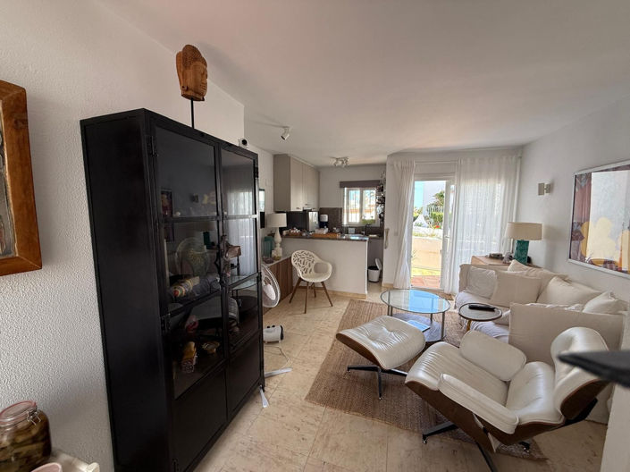Image No.3-1 Bed Townhouse for sale
