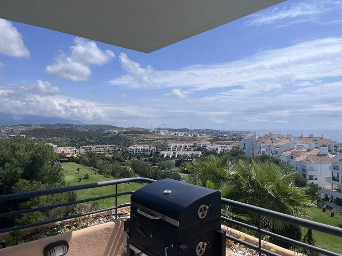 Image No.28-3 Bed Apartment for sale