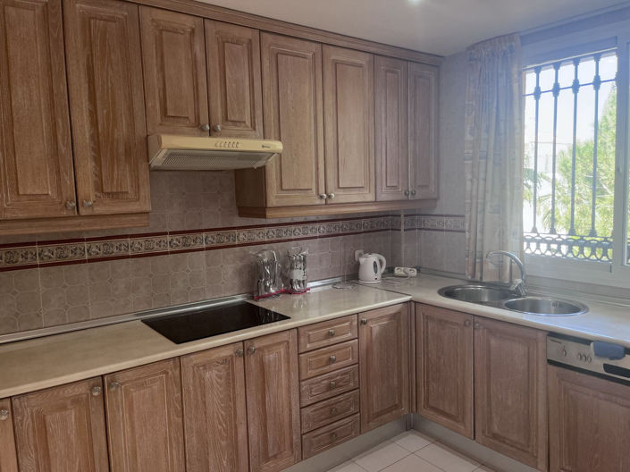 Image No.32-3 Bed Apartment for sale