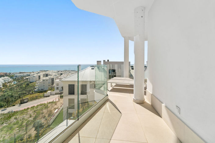 Image No.22-3 Bed Apartment for sale