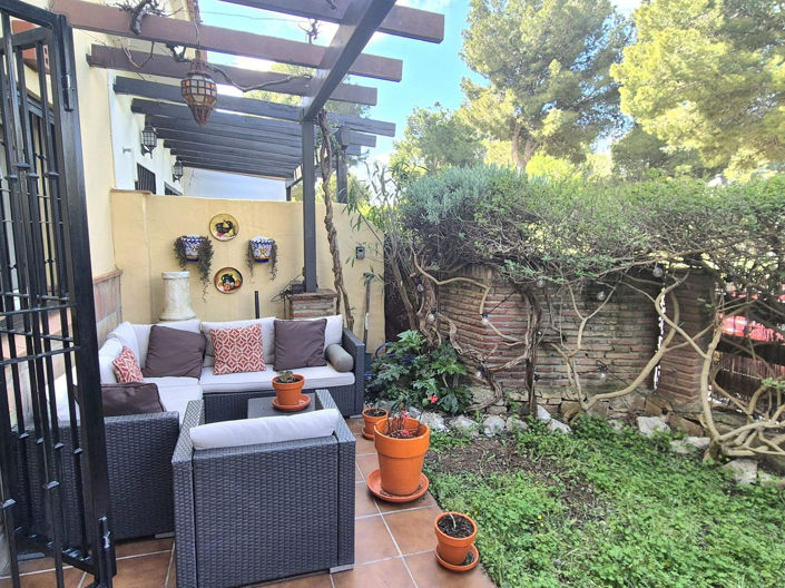 Image No.45-3 Bed Townhouse for sale