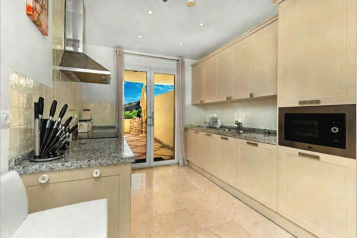 Image No.2-2 Bed Apartment for sale