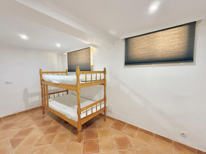 Image No.29-4 Bed Semi-Detached for sale