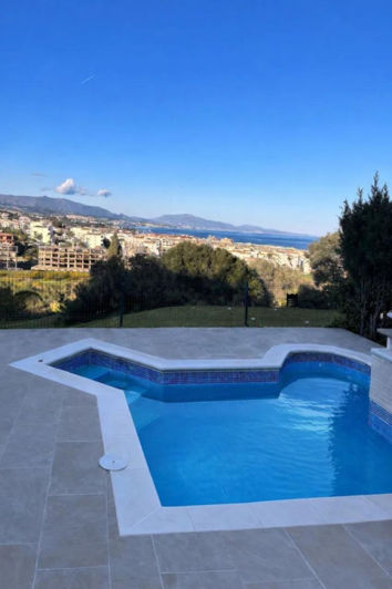 Image No.4-4 Bed Apartment for sale