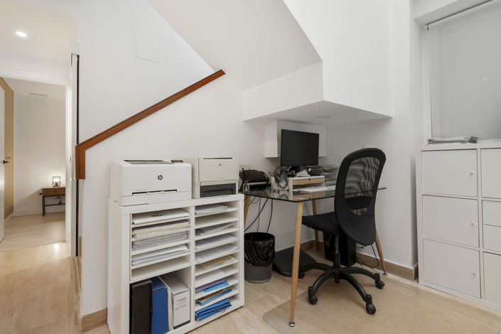 Image No.19-3 Bed Apartment for sale
