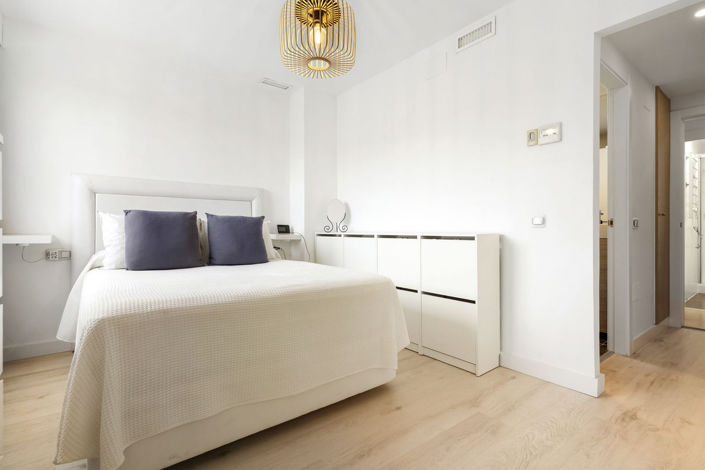 Image No.23-3 Bed Apartment for sale