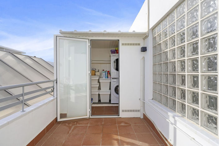 Image No.28-3 Bed Apartment for sale