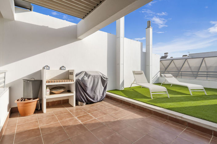 Image No.29-3 Bed Apartment for sale