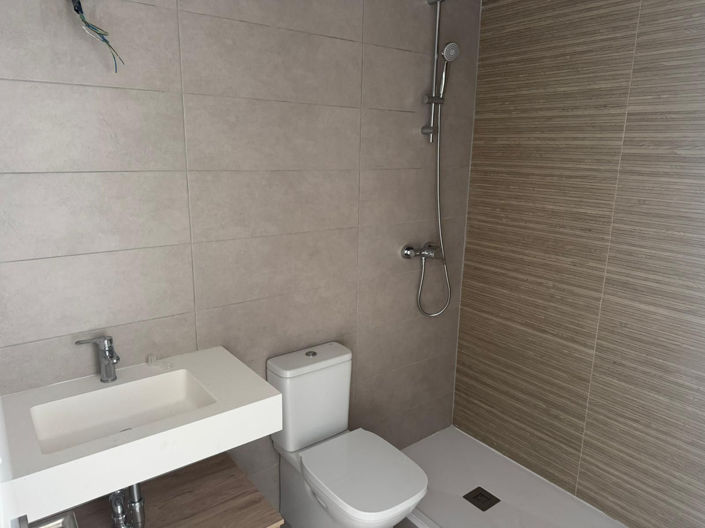 Image No.14-2 Bed Apartment for sale