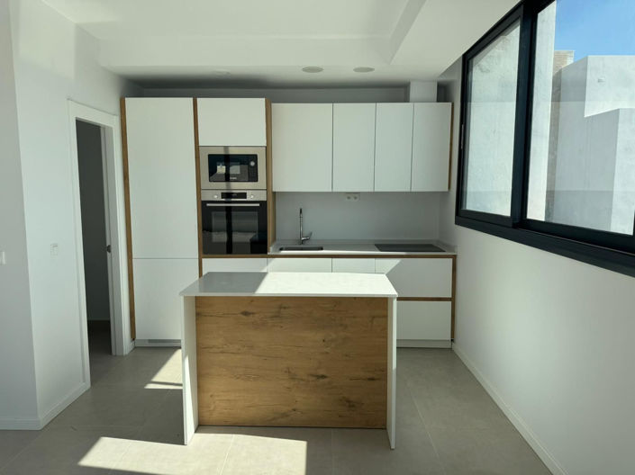 Image No.3-2 Bed Apartment for sale