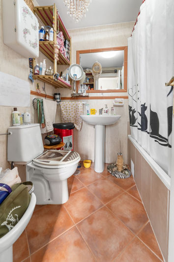 Image No.13-5 Bed Apartment for sale