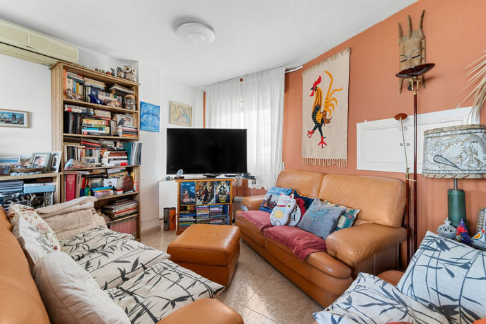 Image No.16-5 Bed Apartment for sale