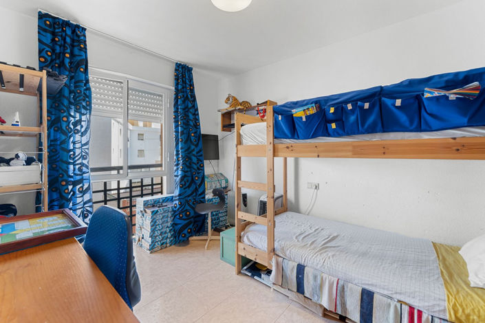 Image No.19-5 Bed Apartment for sale