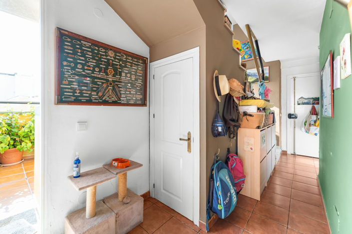 Image No.6-5 Bed Apartment for sale