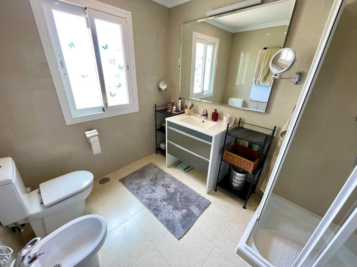 Image No.26-3 Bed Apartment for sale
