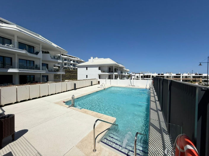 Image No.7-3 Bed Apartment for sale