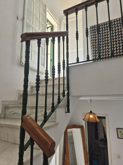 Image No.29-5 Bed Townhouse for sale