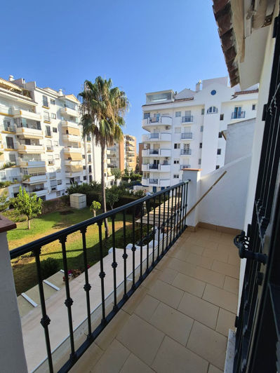 Image No.30-5 Bed Townhouse for sale
