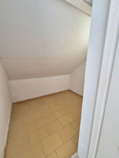 Image No.39-5 Bed Townhouse for sale