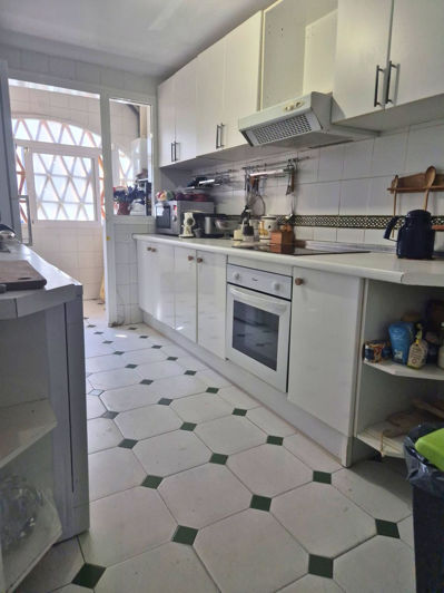 Image No.4-5 Bed Townhouse for sale