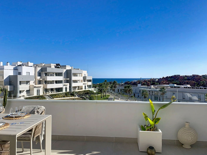 Image No.19-2 Bed Apartment for sale