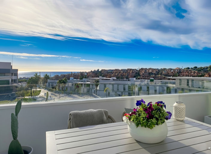 Image No.21-2 Bed Apartment for sale