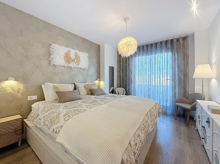 Image No.30-2 Bed Apartment for sale