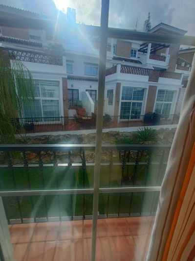 Image No.11-3 Bed Townhouse for sale
