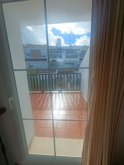 Image No.19-3 Bed Townhouse for sale