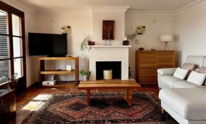 Image No.4-2 Bed Townhouse for sale