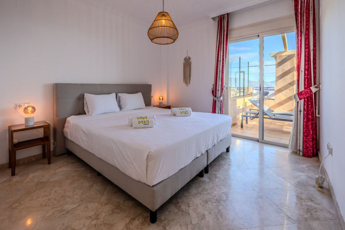 Image No.21-3 Bed Apartment for sale