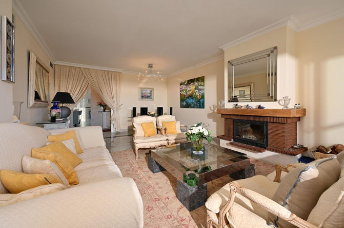 Image No.30-3 Bed Apartment for sale