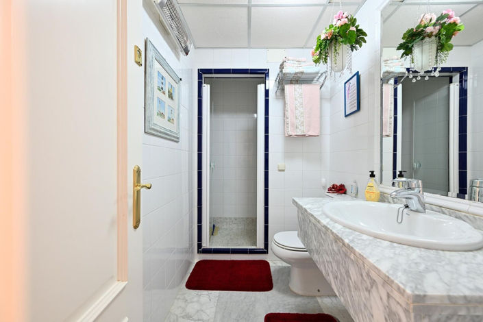 Image No.8-3 Bed Apartment for sale